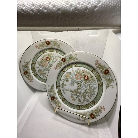 A Pair of Mikasa (Kabuki) Fine China Plates - Picture 5 of 5